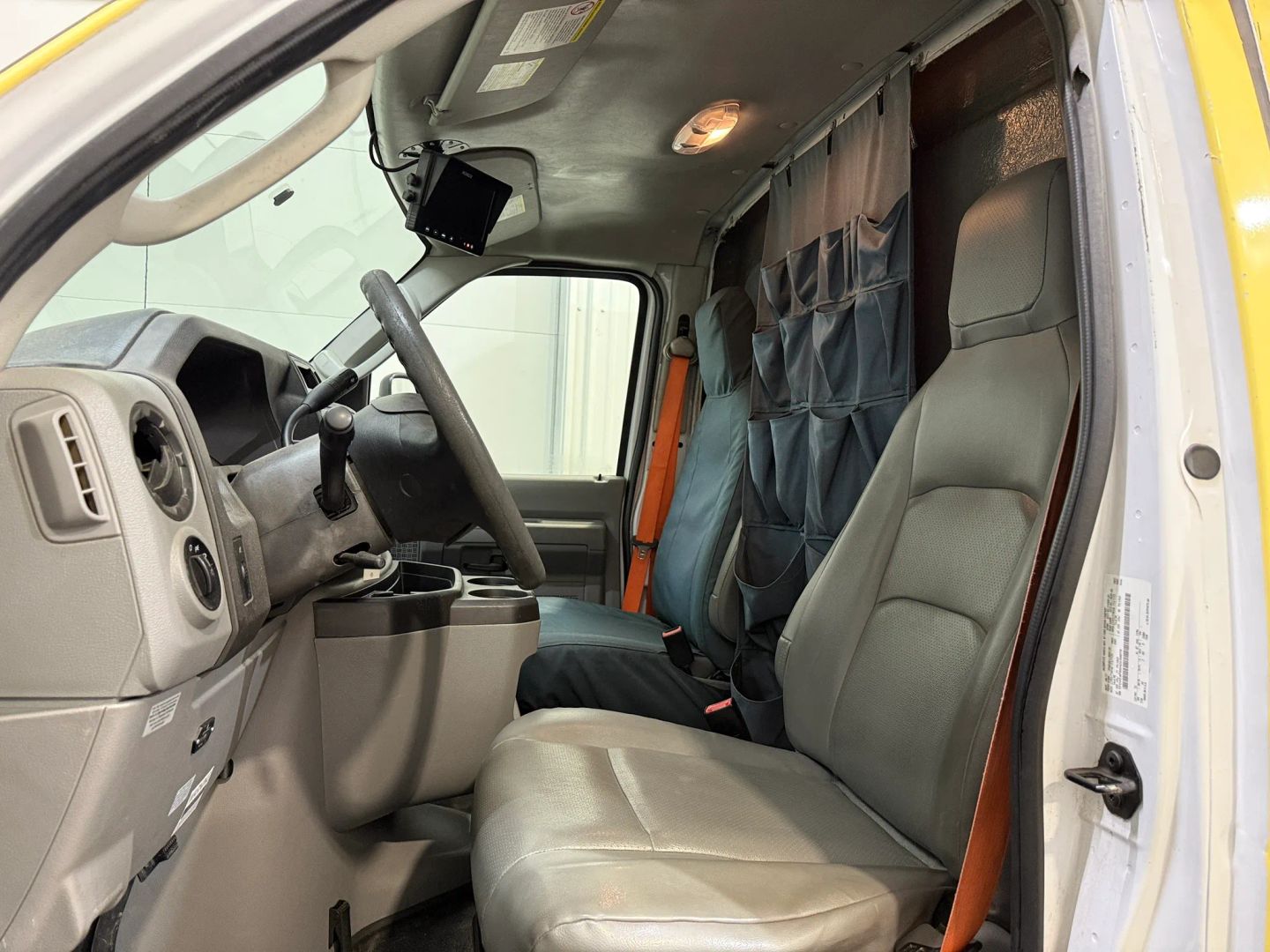 ford e-series cutaway 2017 1FDXE4FS0HDC69079 image ford e-series cutaway 2017 1FDXE4FS0HDC69079 image